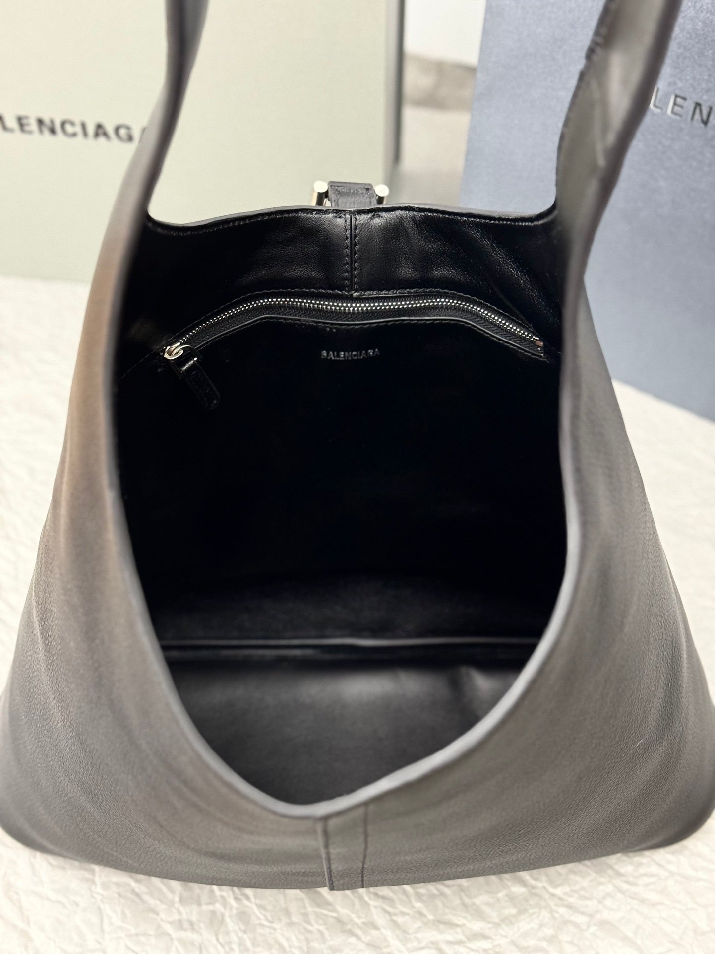 new-luxury-designer-bags-nm24888