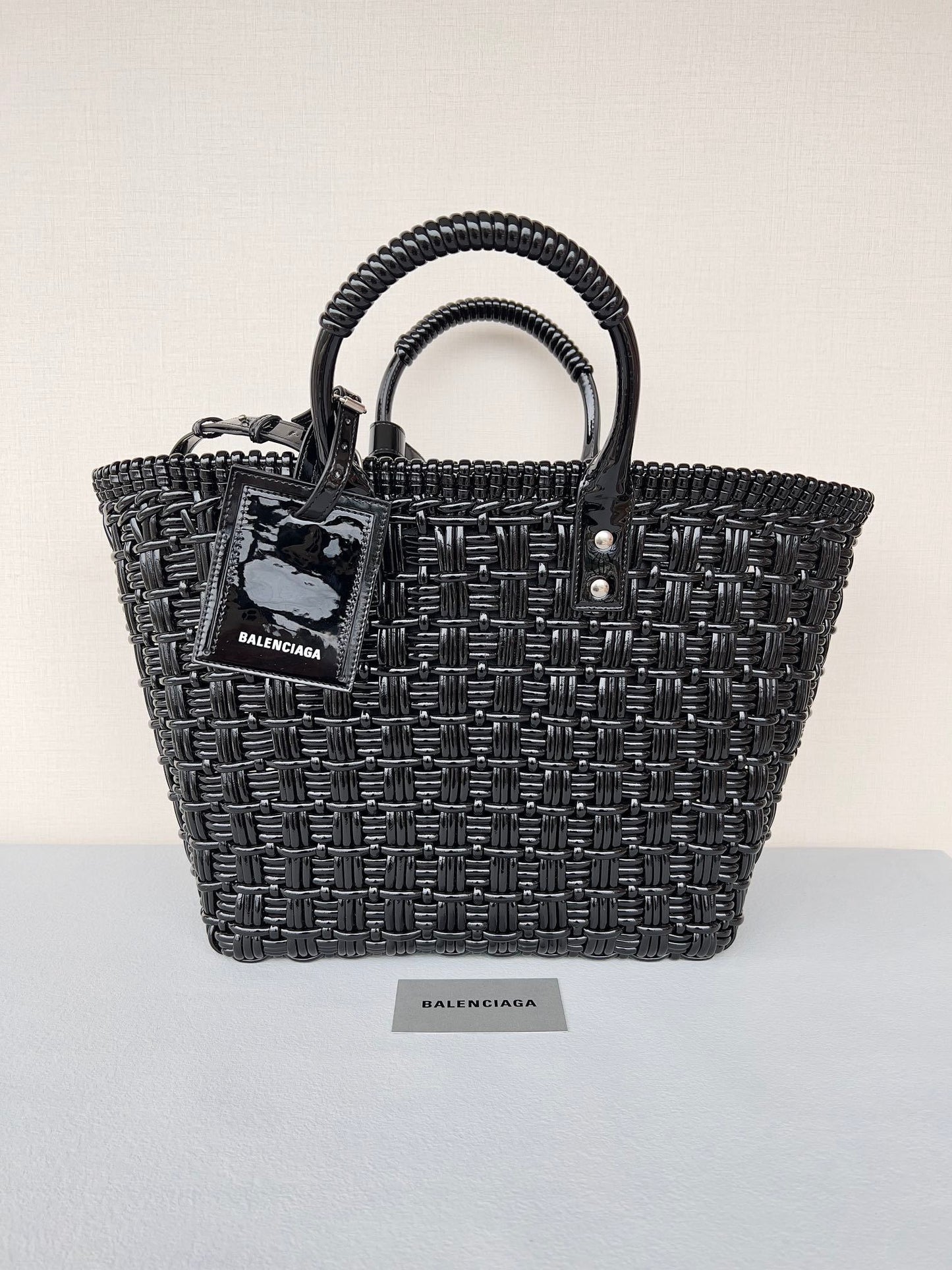new-luxury-designer-bags-nm24063