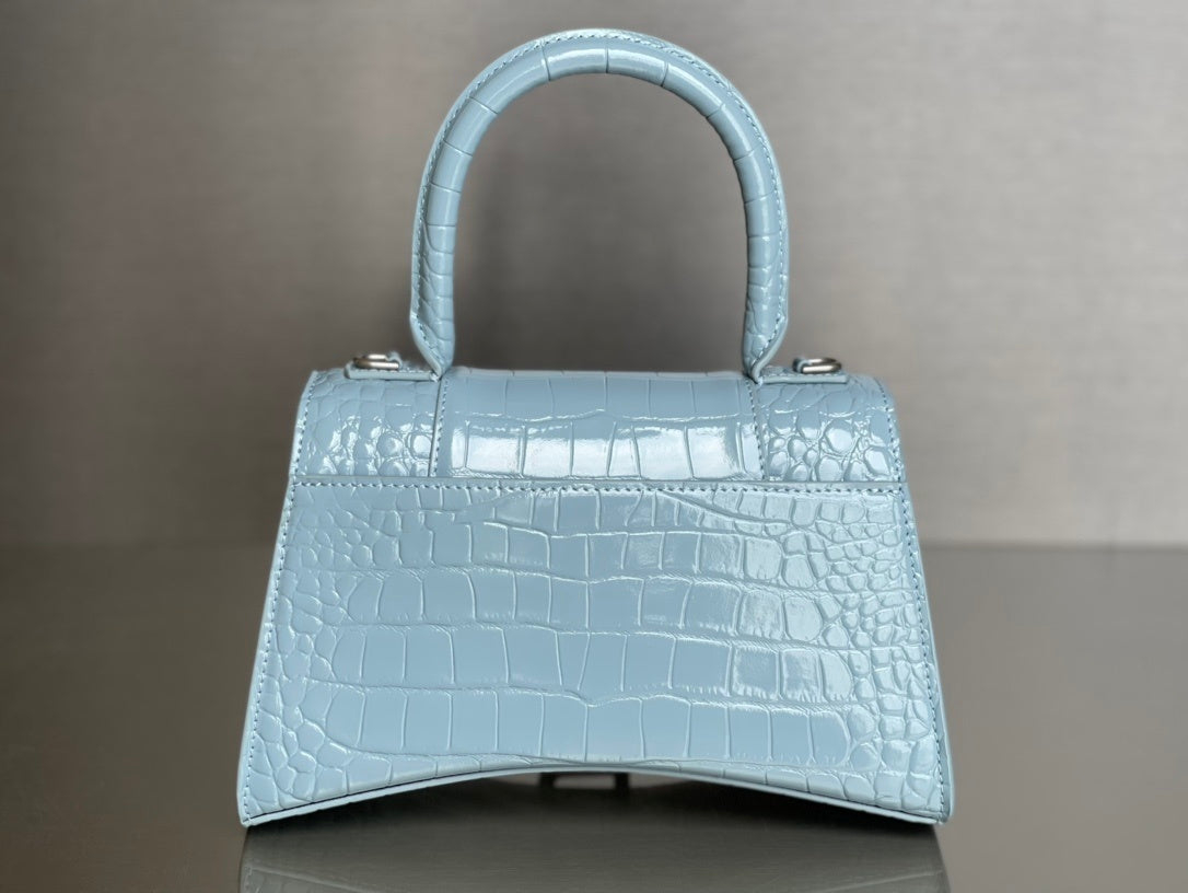 new-luxury-designer-bags-nm25130