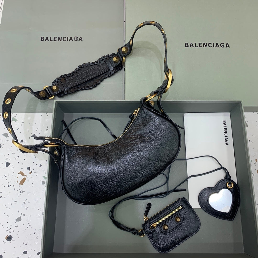 new-designer-premium-bags-nm24313