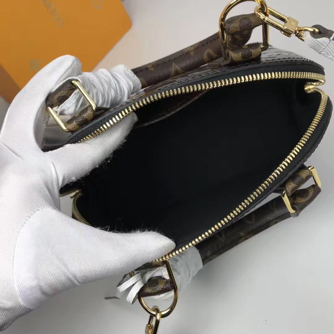 Dragons Bags - Best High-End Brands in One Place - AFFORDABLE LUXURY BAGS - 3793
