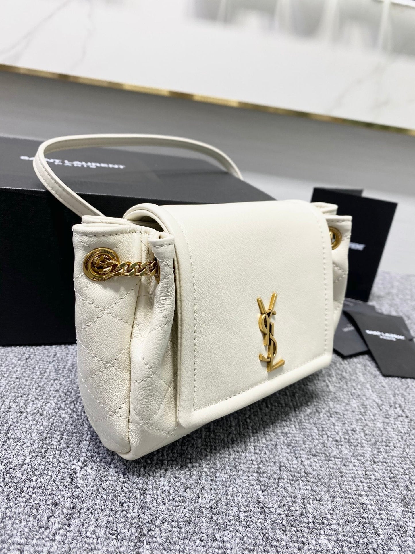 Dragons Bags - High-Quality Designer Products for You - AFFORDABLE LUXURY BAGS - 5867