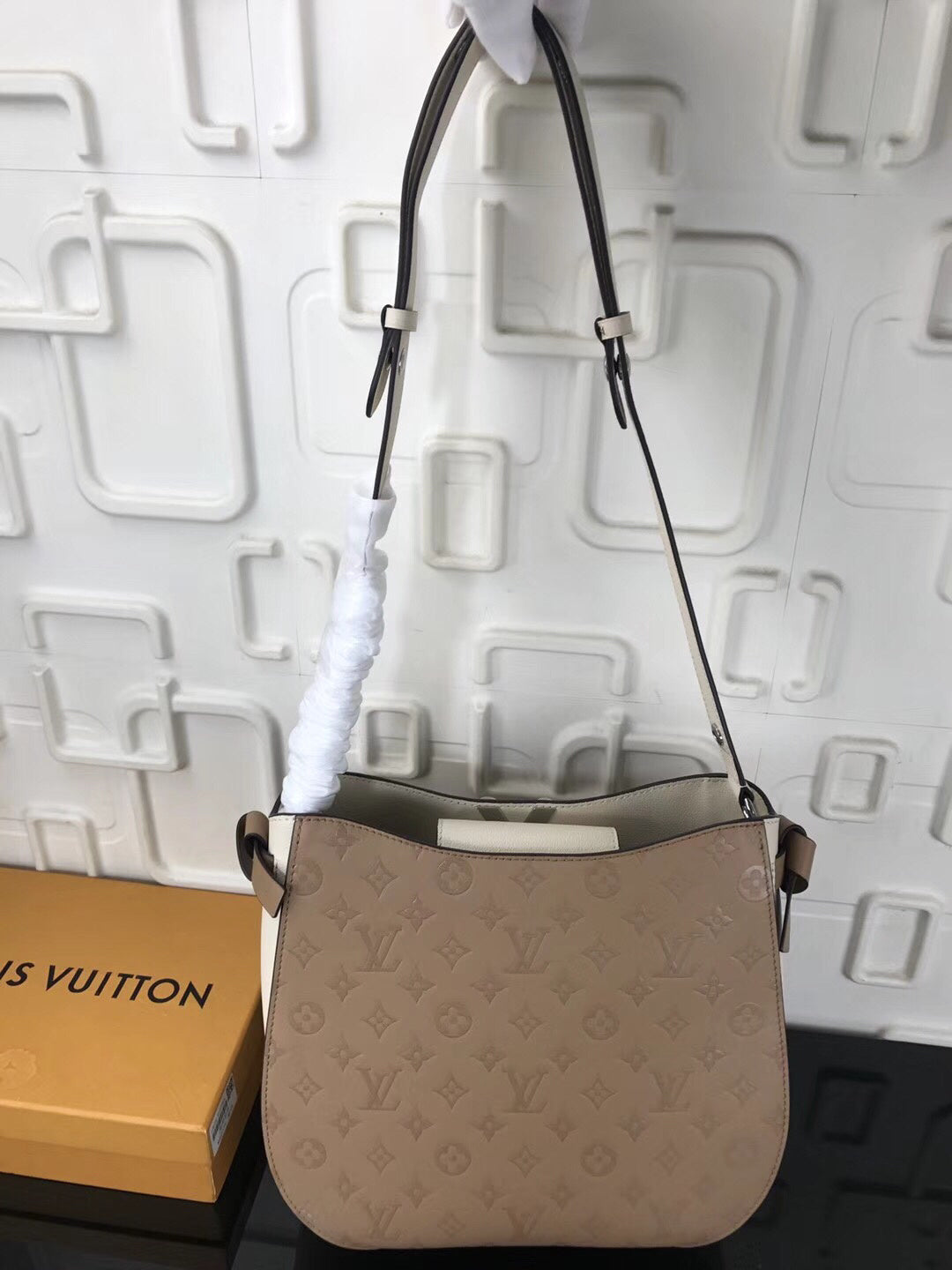 Dragons Bags - Premium Luxury Goods and Accessories - AFFORDABLE LUXURY BAGS - 3630