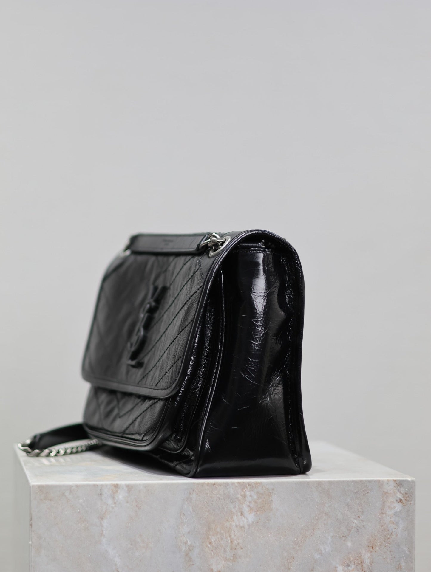 Dragons Bags - Best High-End Brands in One Place - AFFORDABLE LUXURY BAGS - 5977