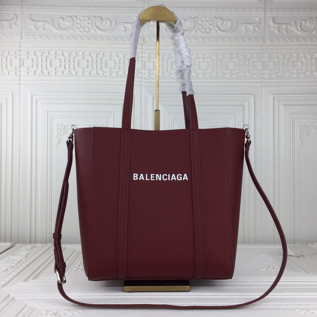 new-luxury-designer-bags-nm24819