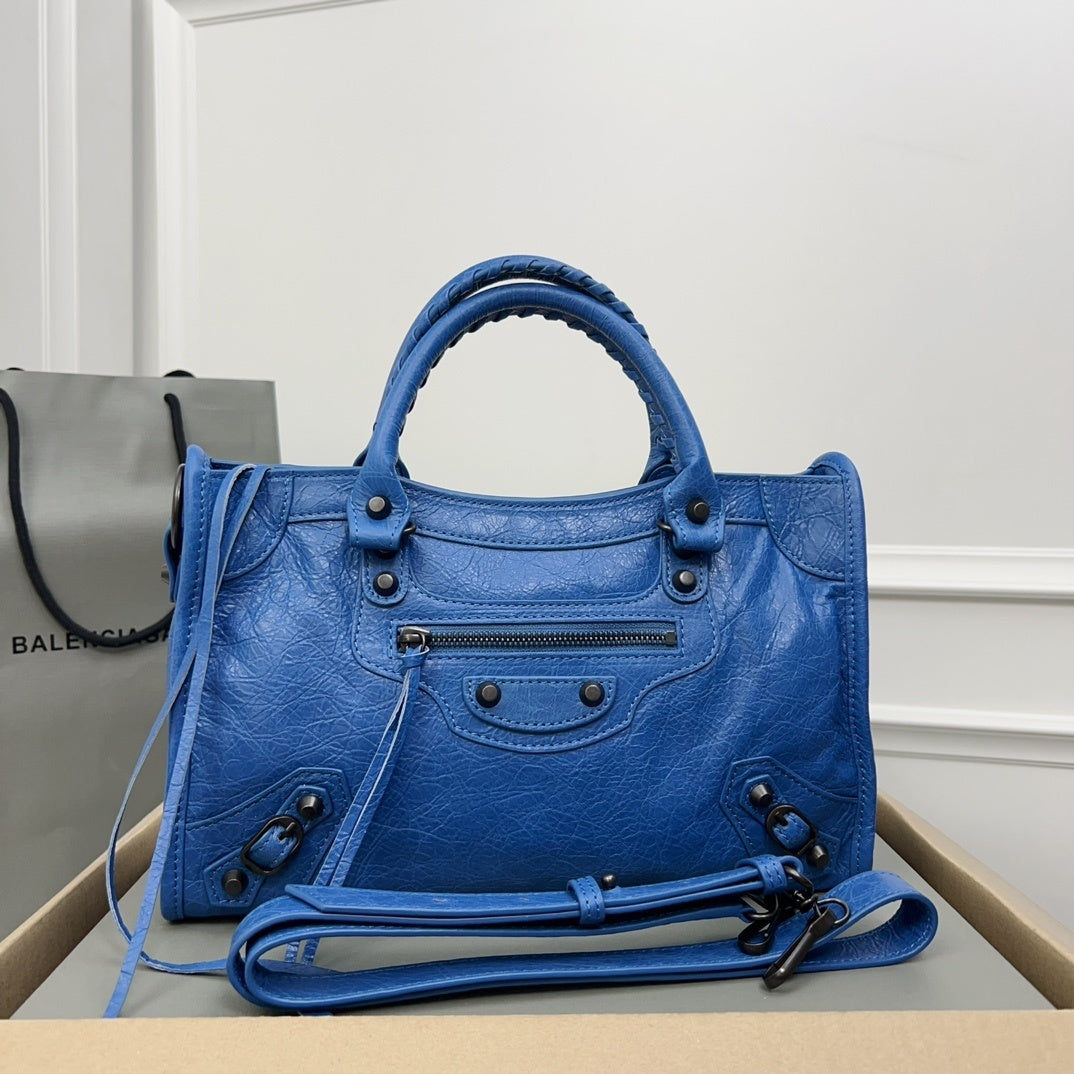 new-designer-premium-bags-nm24019
