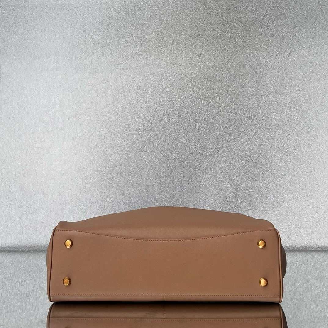 new-luxury-designer-bags-nm24838