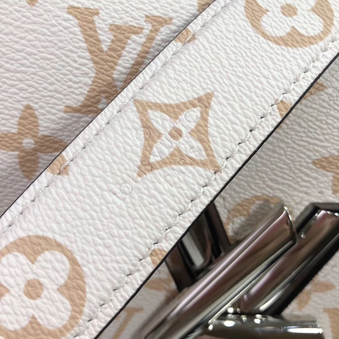 new-luxury-designer-bags-nm21812
