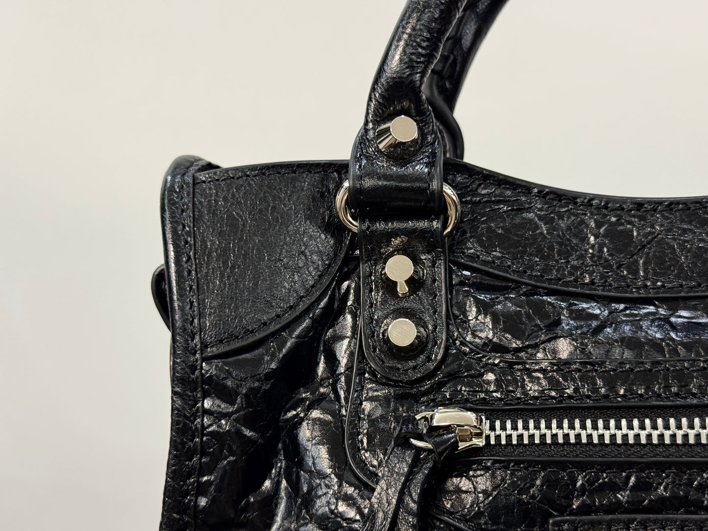 new-luxury-designer-bags-nm24698