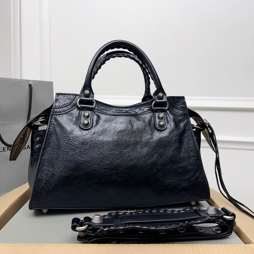 new-designer-premium-bags-nm24288