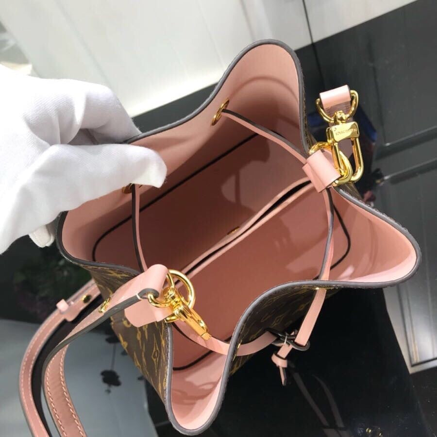 new-luxury-designer-bags-nm22080