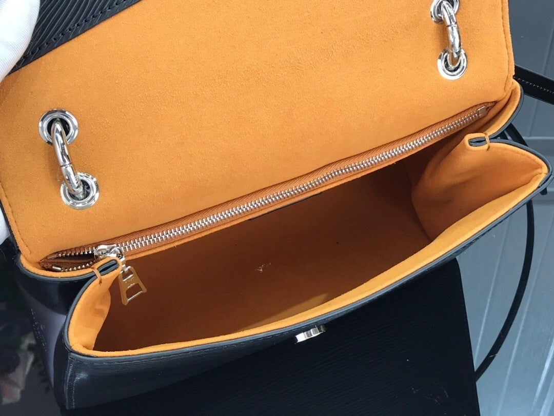 new-luxury-designer-bags-nm22070
