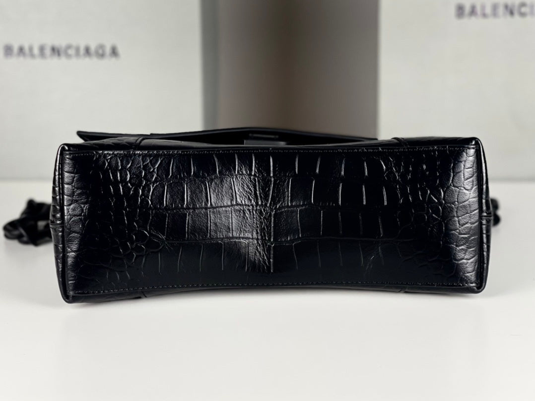 new-luxury-designer-bags-nm24187