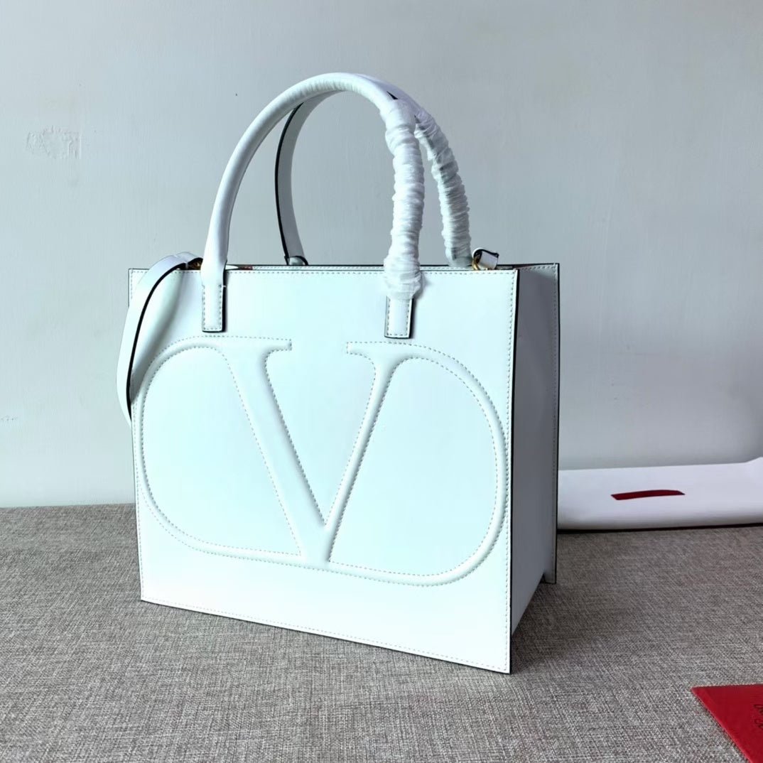 Dragons Bags - High-Quality Designer Products for You - AFFORDABLE LUXURY BAGS - 5623
