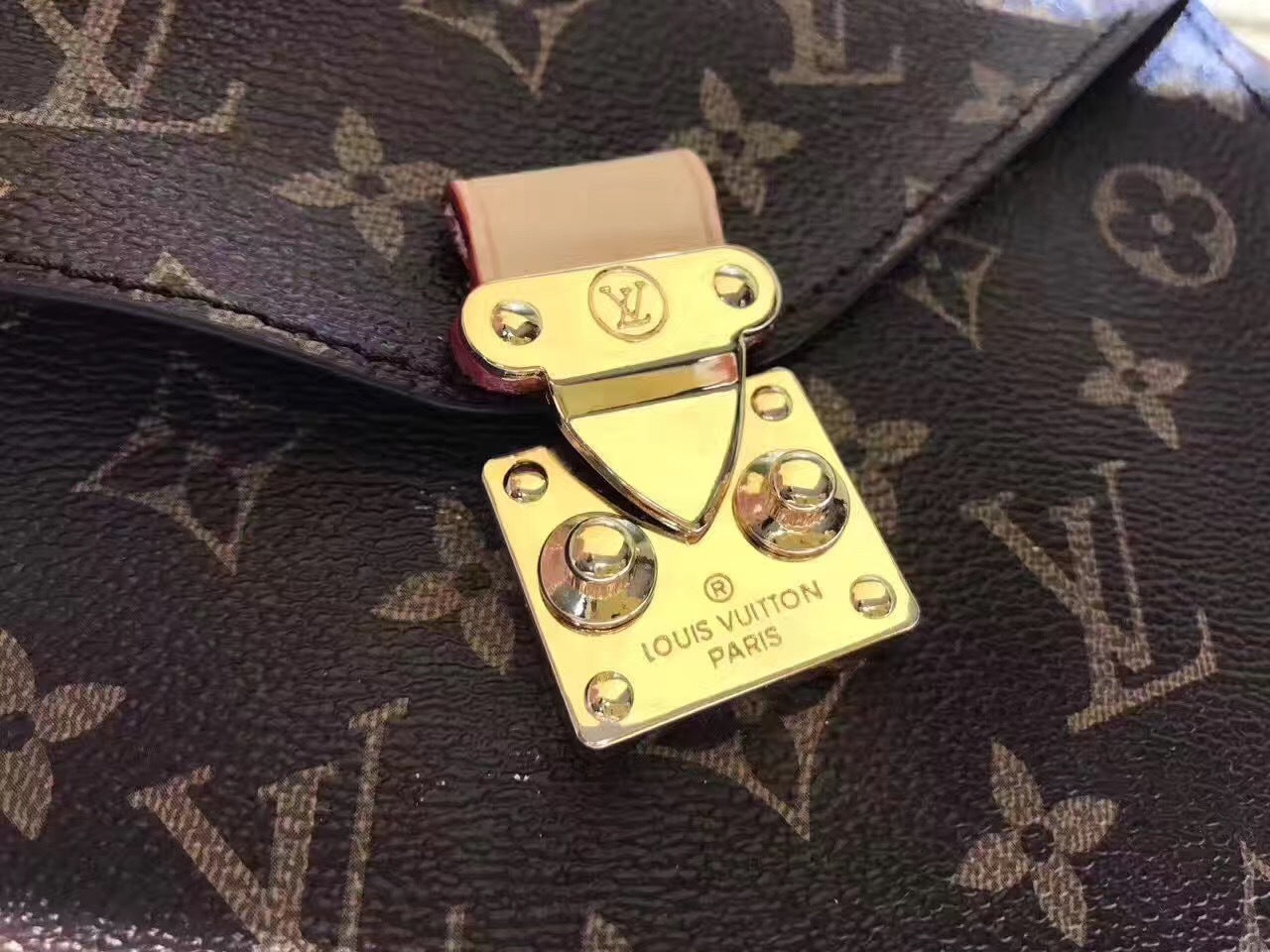 Dragons Bags - Premium Luxury Goods and Accessories - AFFORDABLE LUXURY BAGS - 3474