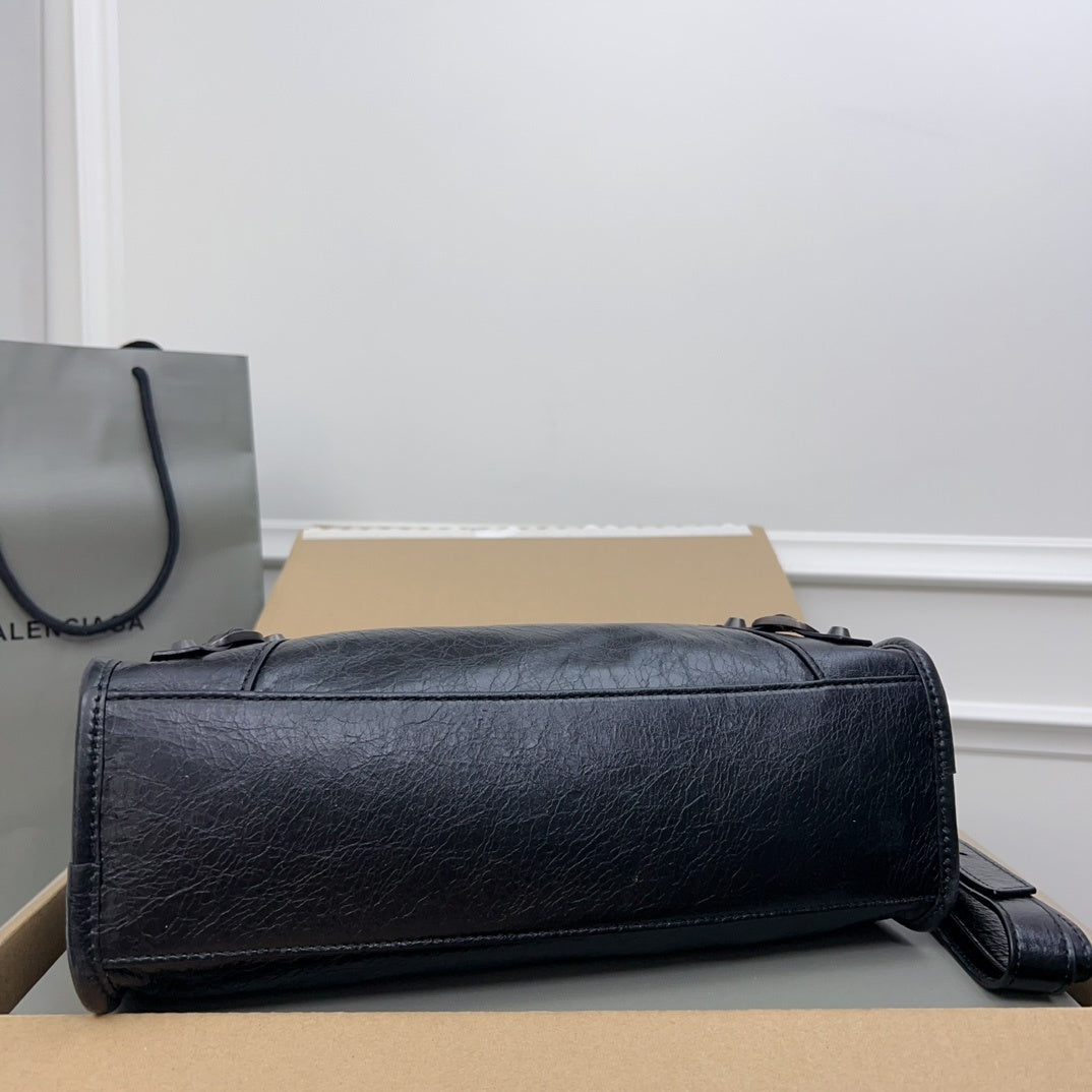 new-designer-premium-bags-nm24018