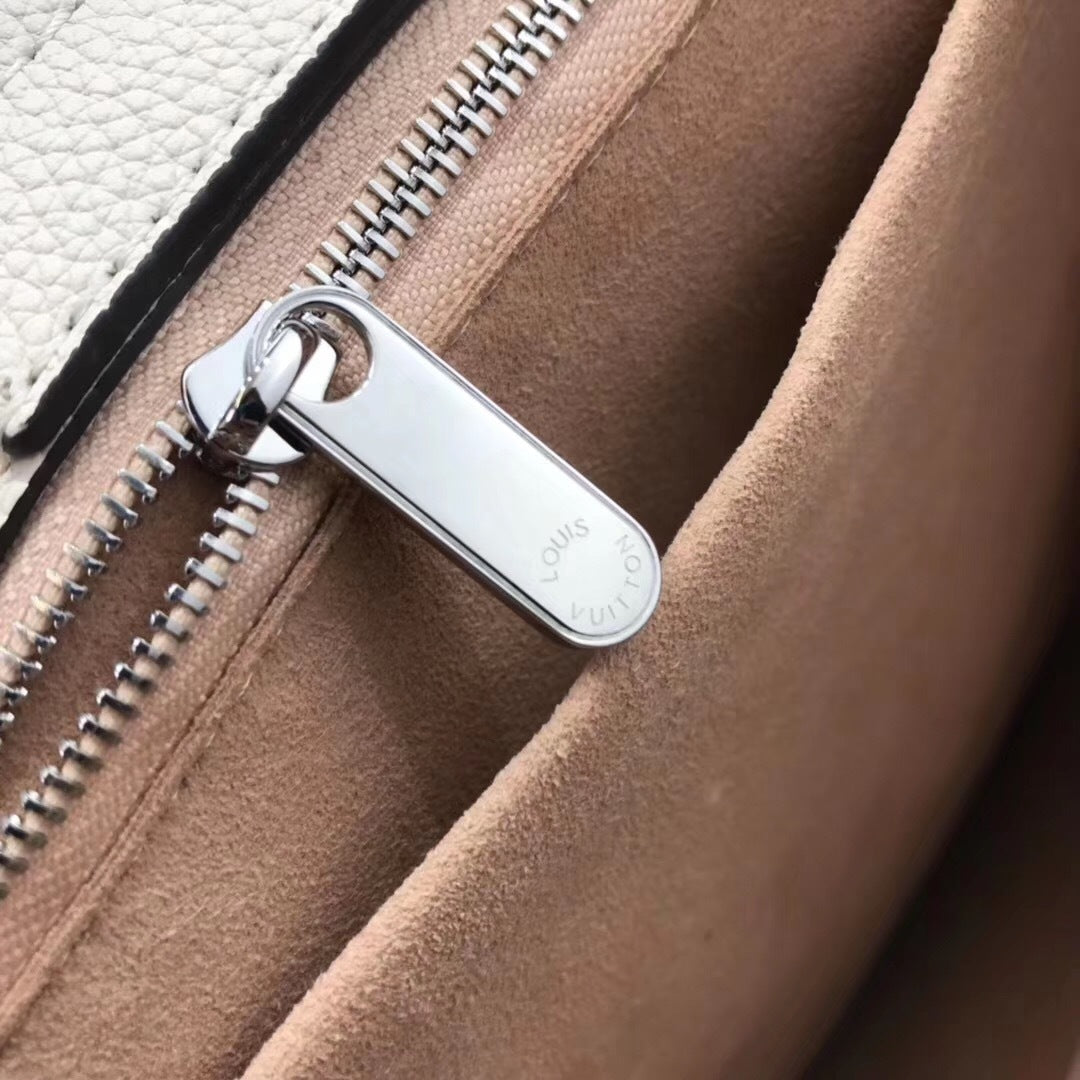 Dragons Bags - High-Quality Designer Products for You - AFFORDABLE LUXURY BAGS - 3899