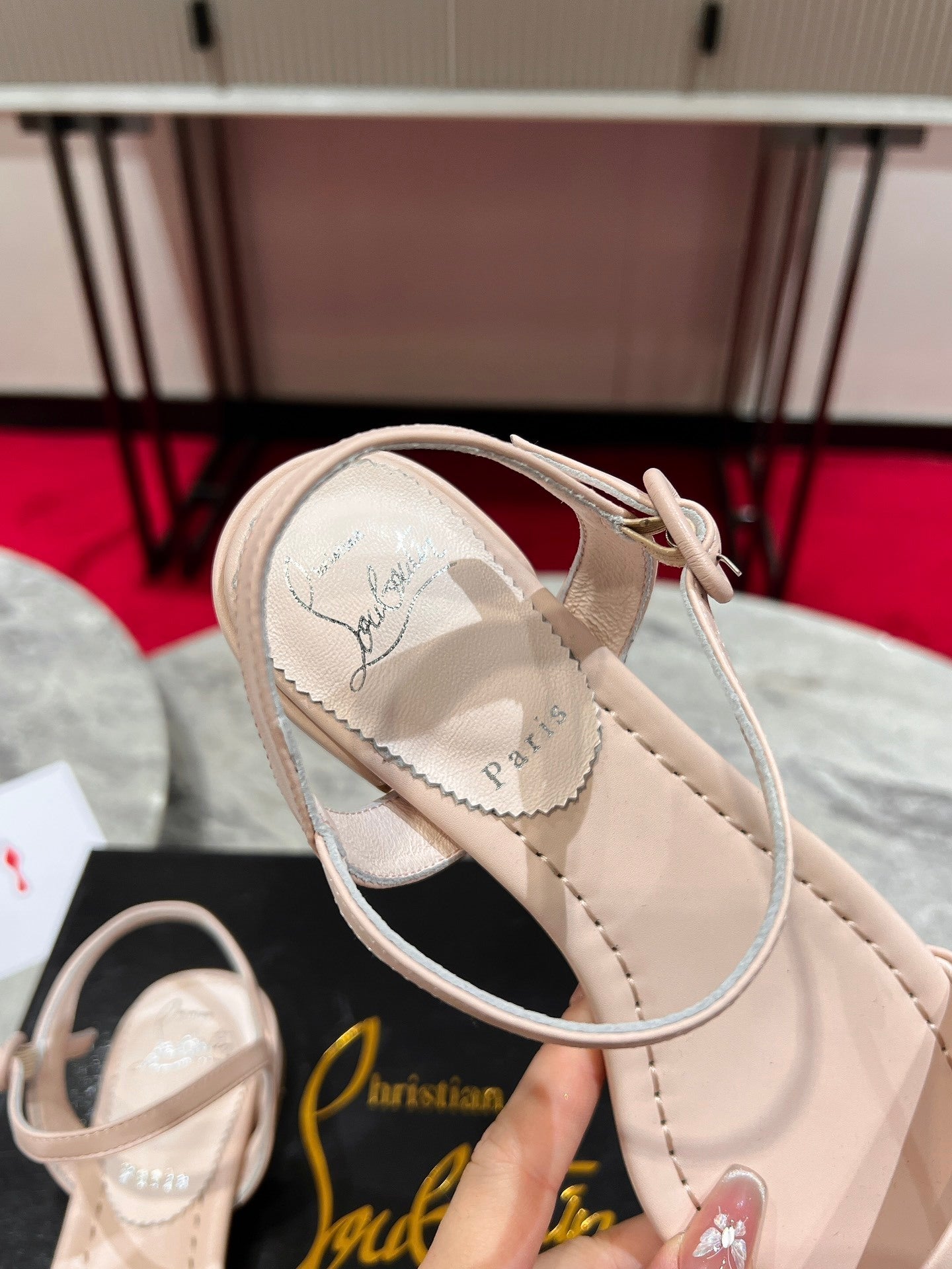 Dragons Bags - Best High-End Brands in One Place - AFFORDABLE LUXURY HEELS - 8129
