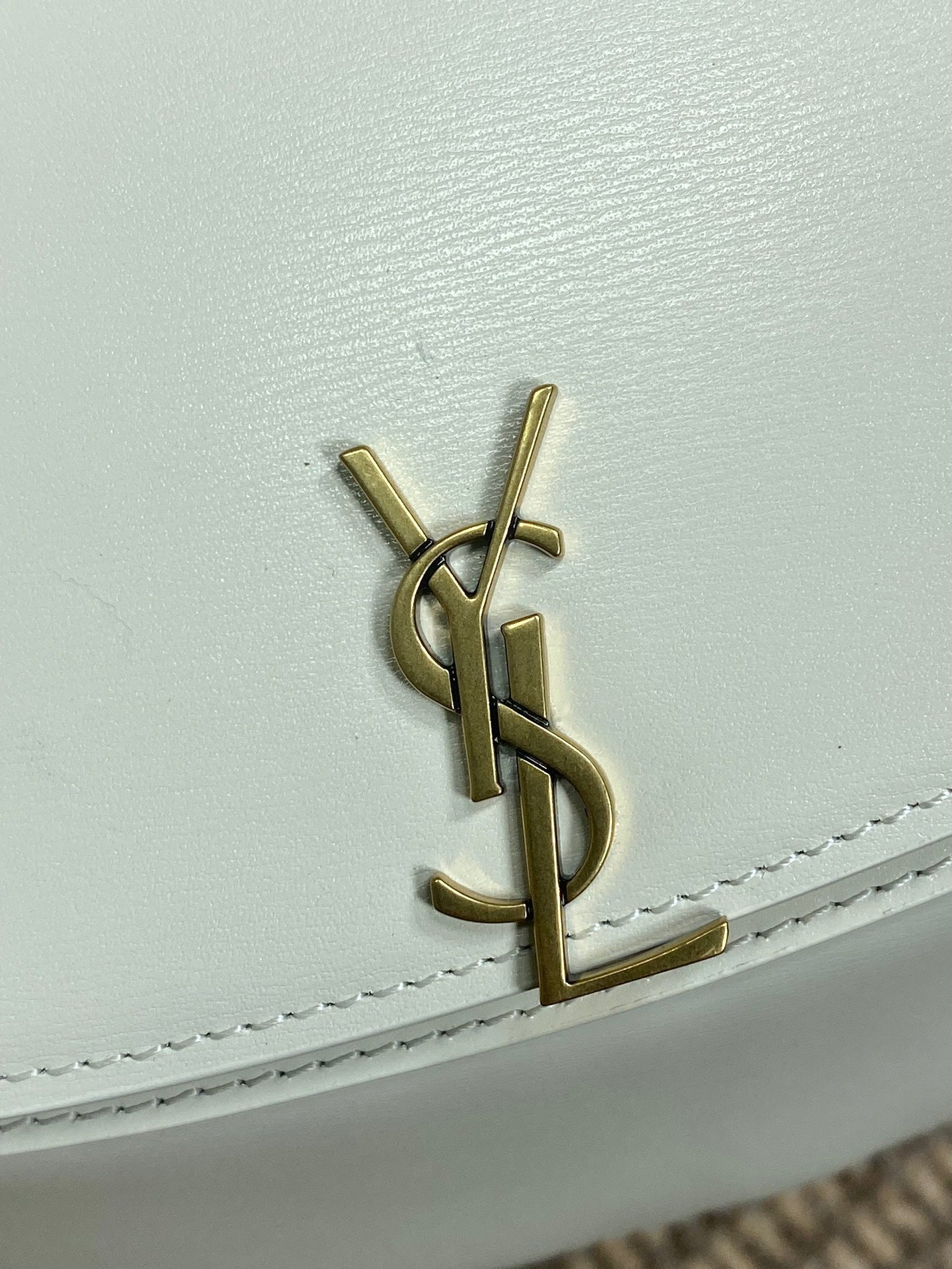 Dragons Bags - Best High-End Brands in One Place - AFFORDABLE LUXURY BAGS - 5909