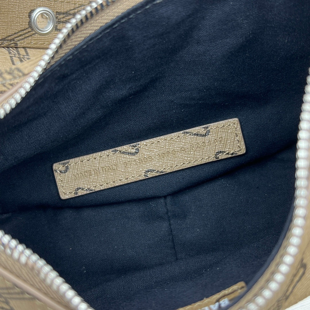 new-designer-premium-bags-nm24202
