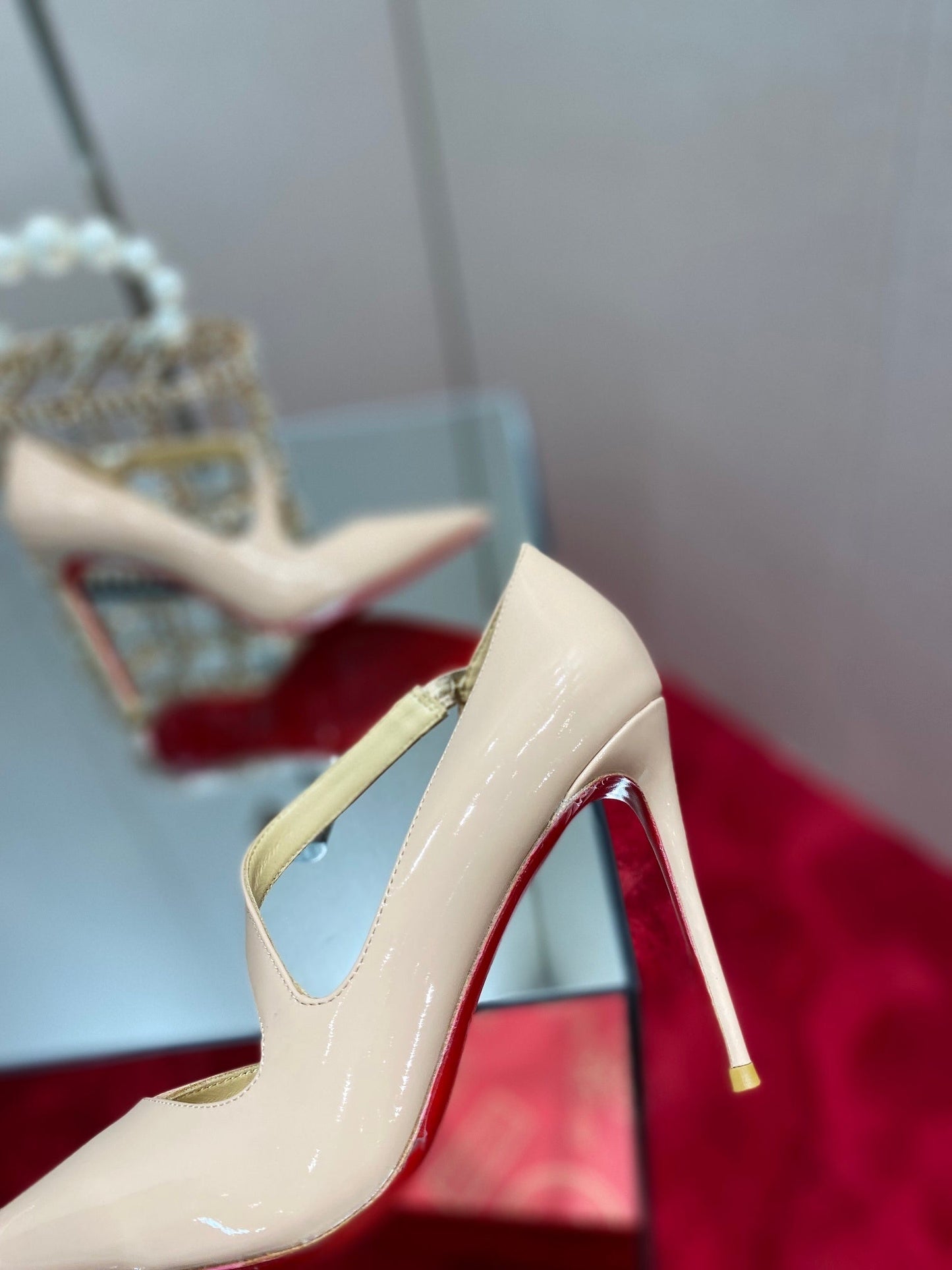 Dragons Bags - High-Quality Designer Products for You - AFFORDABLE LUXURY HEELS - 7963