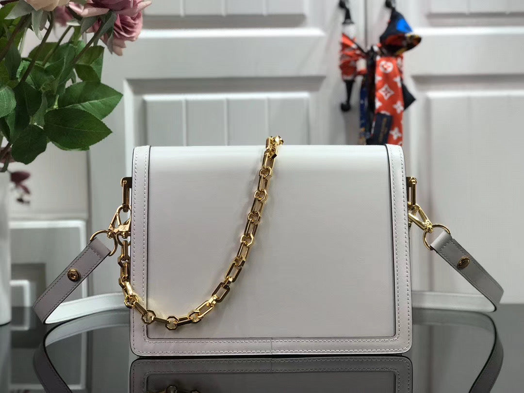 new-luxury-designer-bags-nm21967