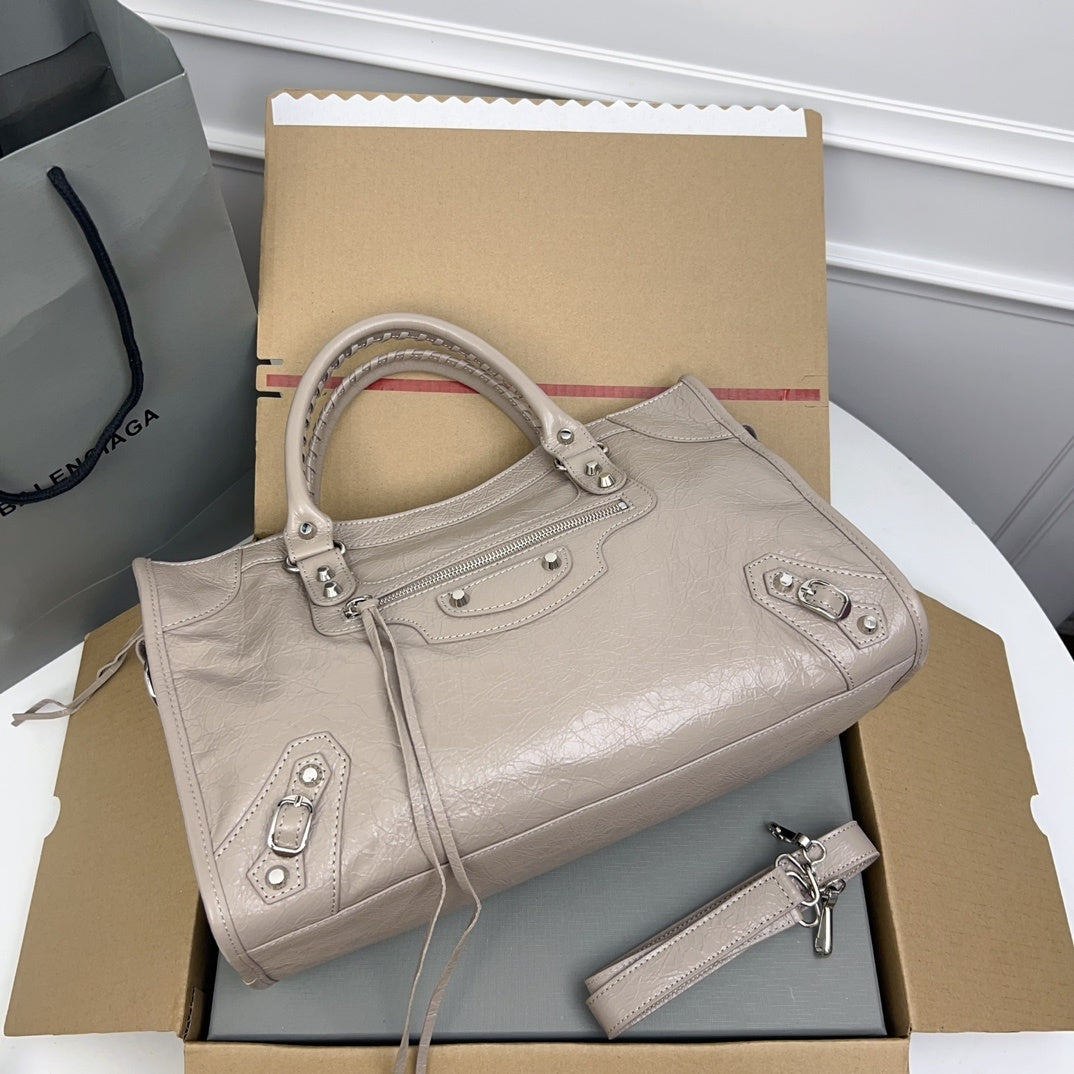 new-designer-premium-bags-nm24015