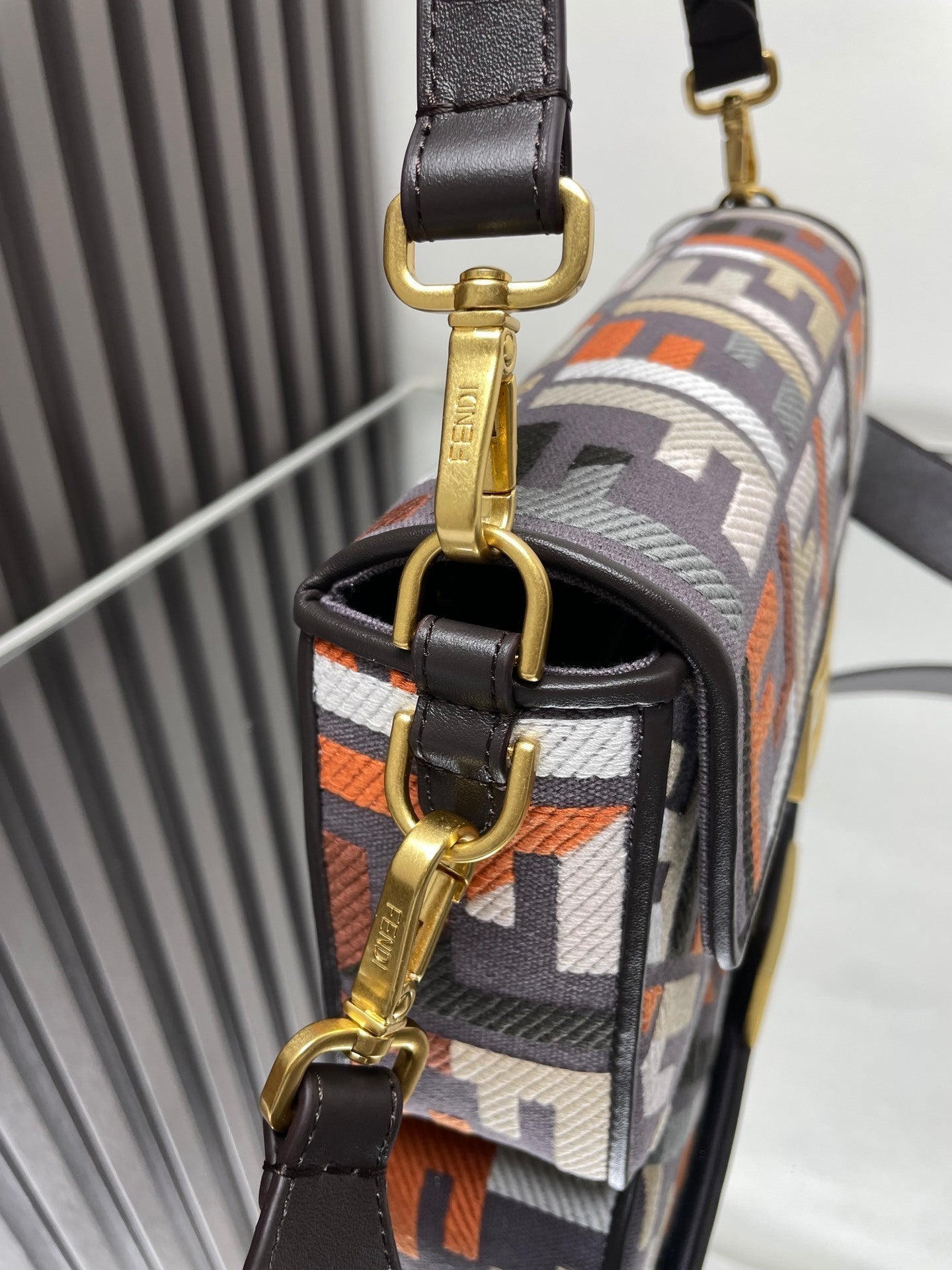 Dragons Bags - Best High-End Brands in One Place - AFFORDABLE LUXURY BAGS - 19196