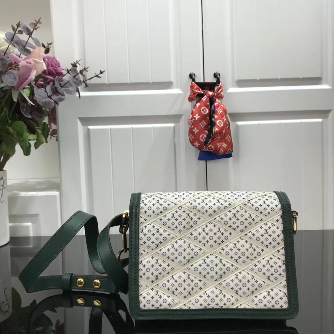 Dragons Bags - DESIGNER BAGS FOR WOMEN - AFFORDABLE LUXURY BAGS - 3944