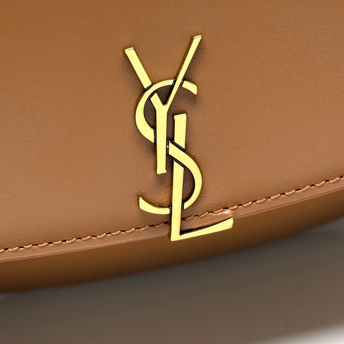 Dragons Bags - High-Quality Designer Products for You - AFFORDABLE LUXURY BAGS - 5715