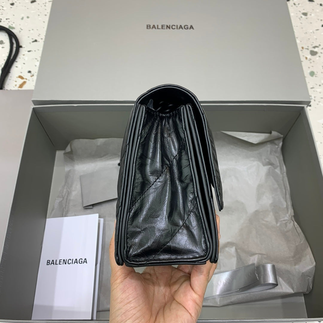 new-luxury-designer-bags-nm24335