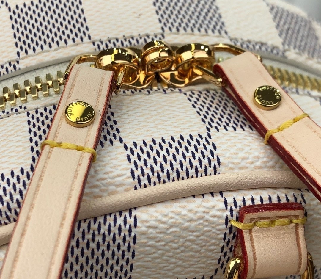 new-luxury-designer-bags-nm22067