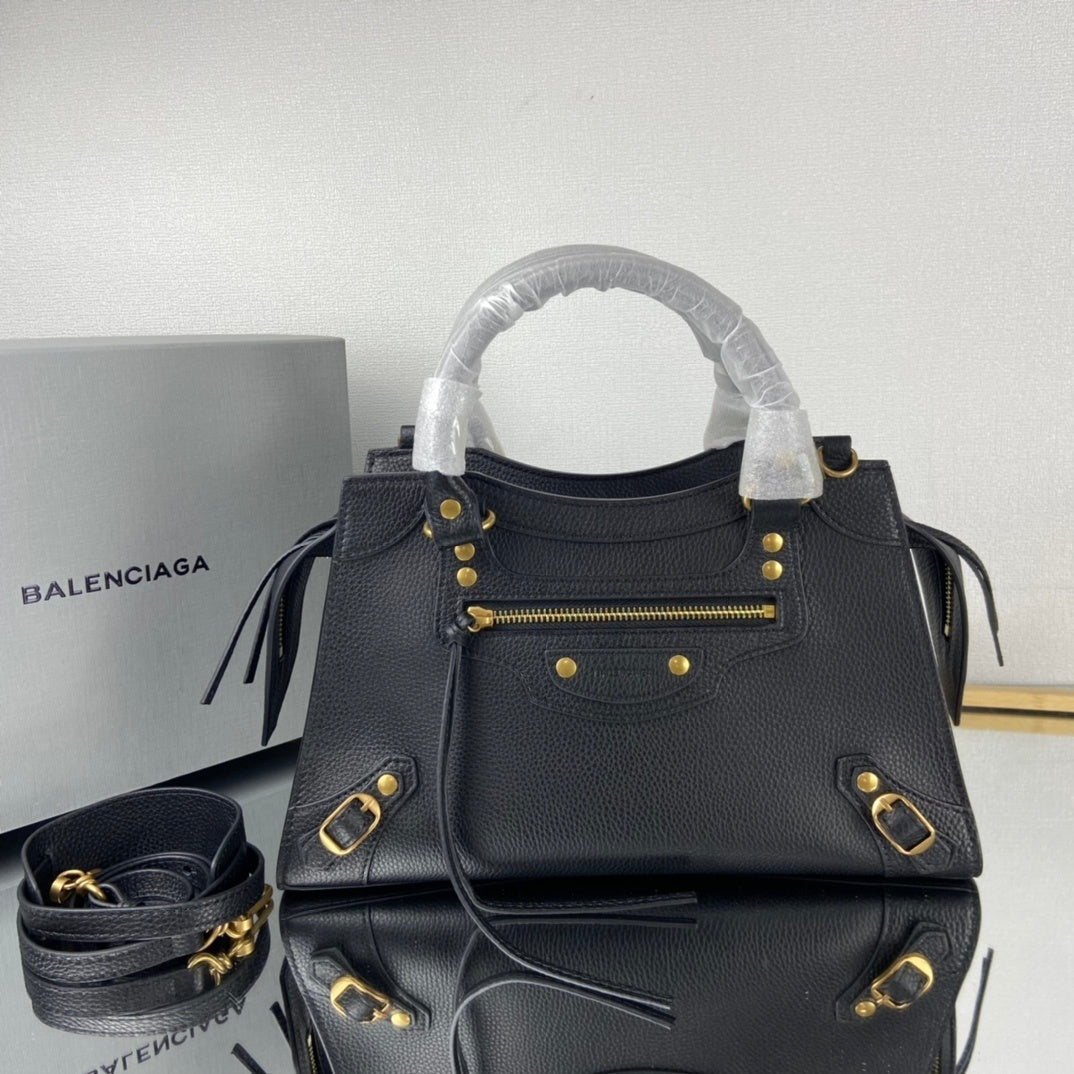 new-designer-premium-bags-nm25075