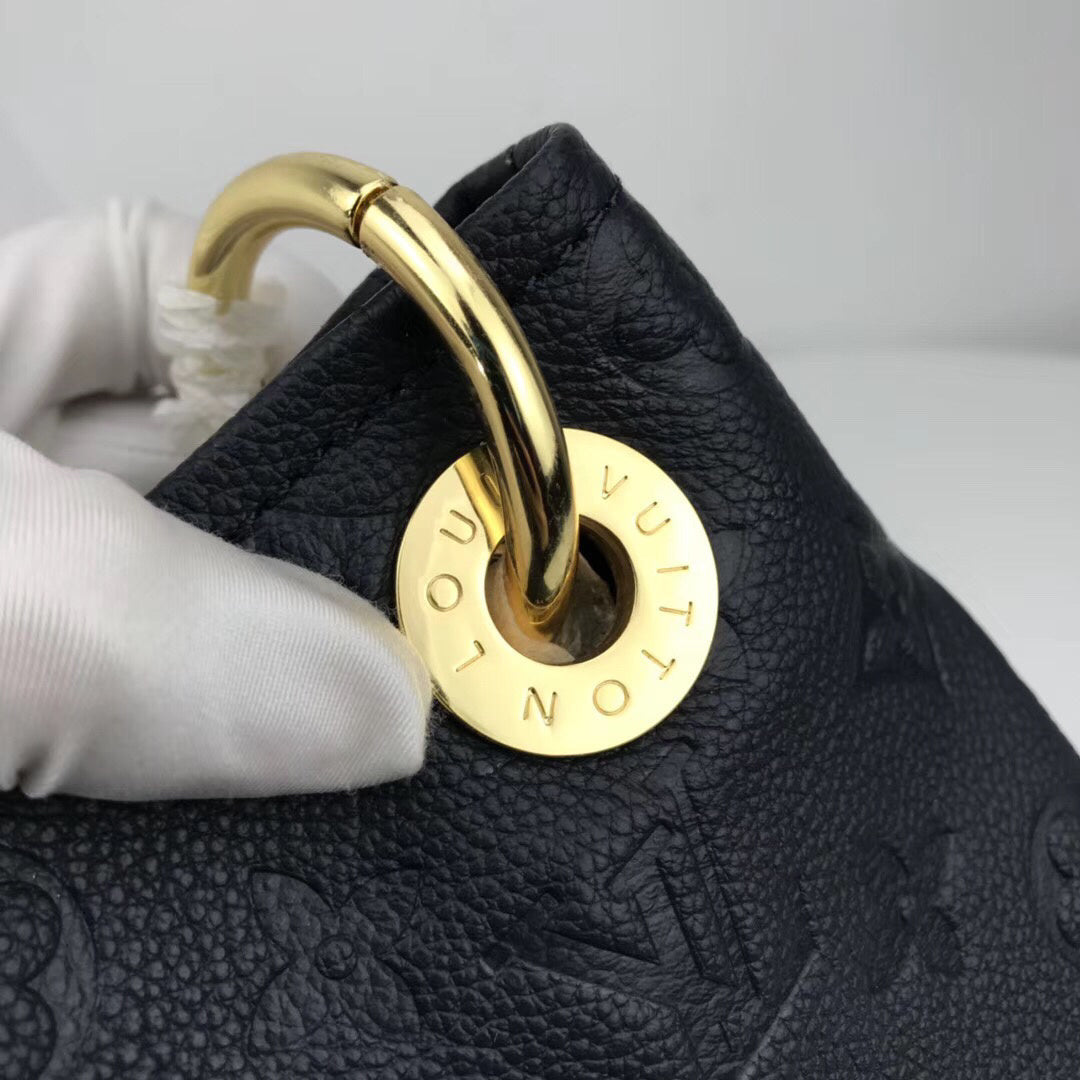 Dragons Bags - High-Quality Designer Products for You - AFFORDABLE LUXURY BAGS - 3759
