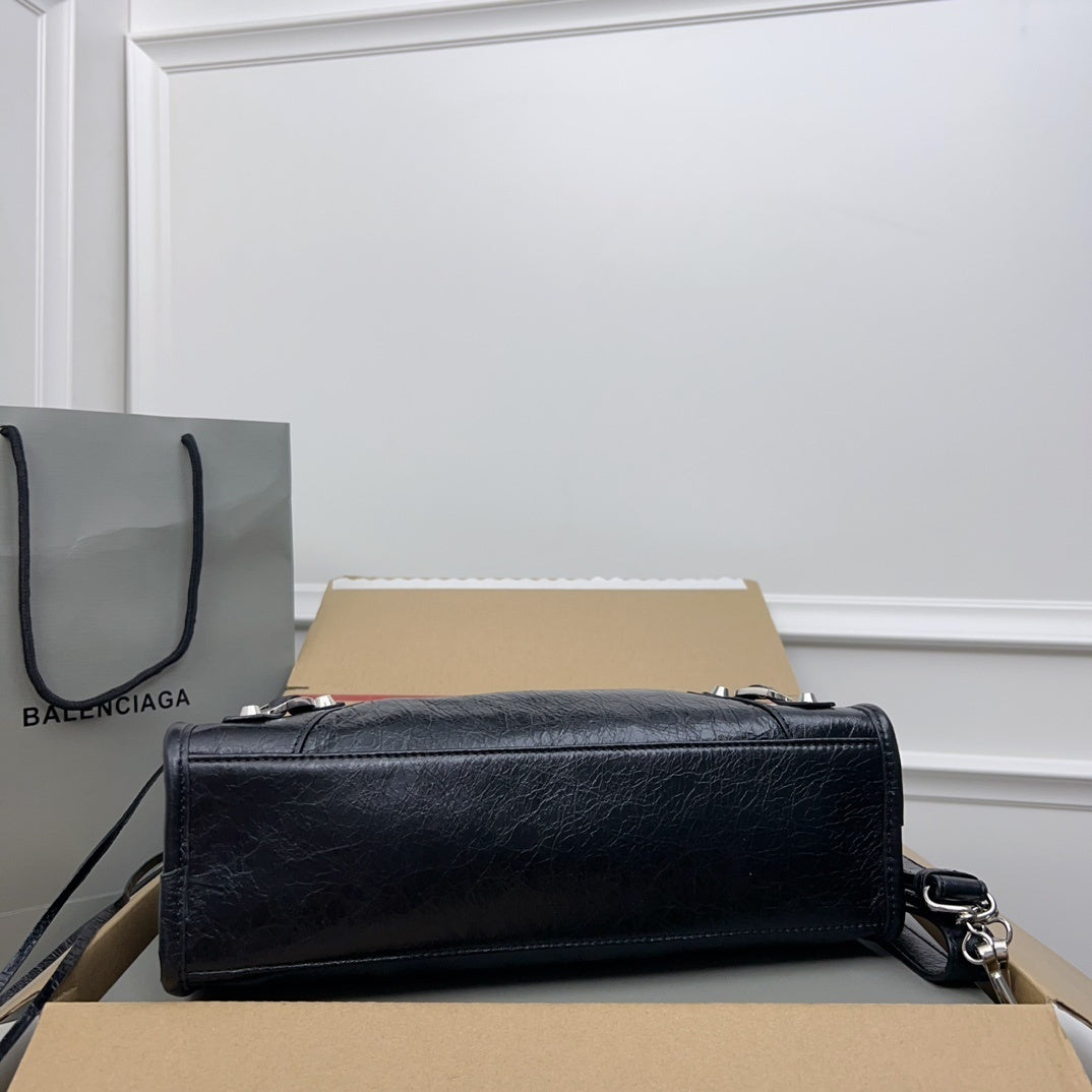new-designer-premium-bags-nm24020