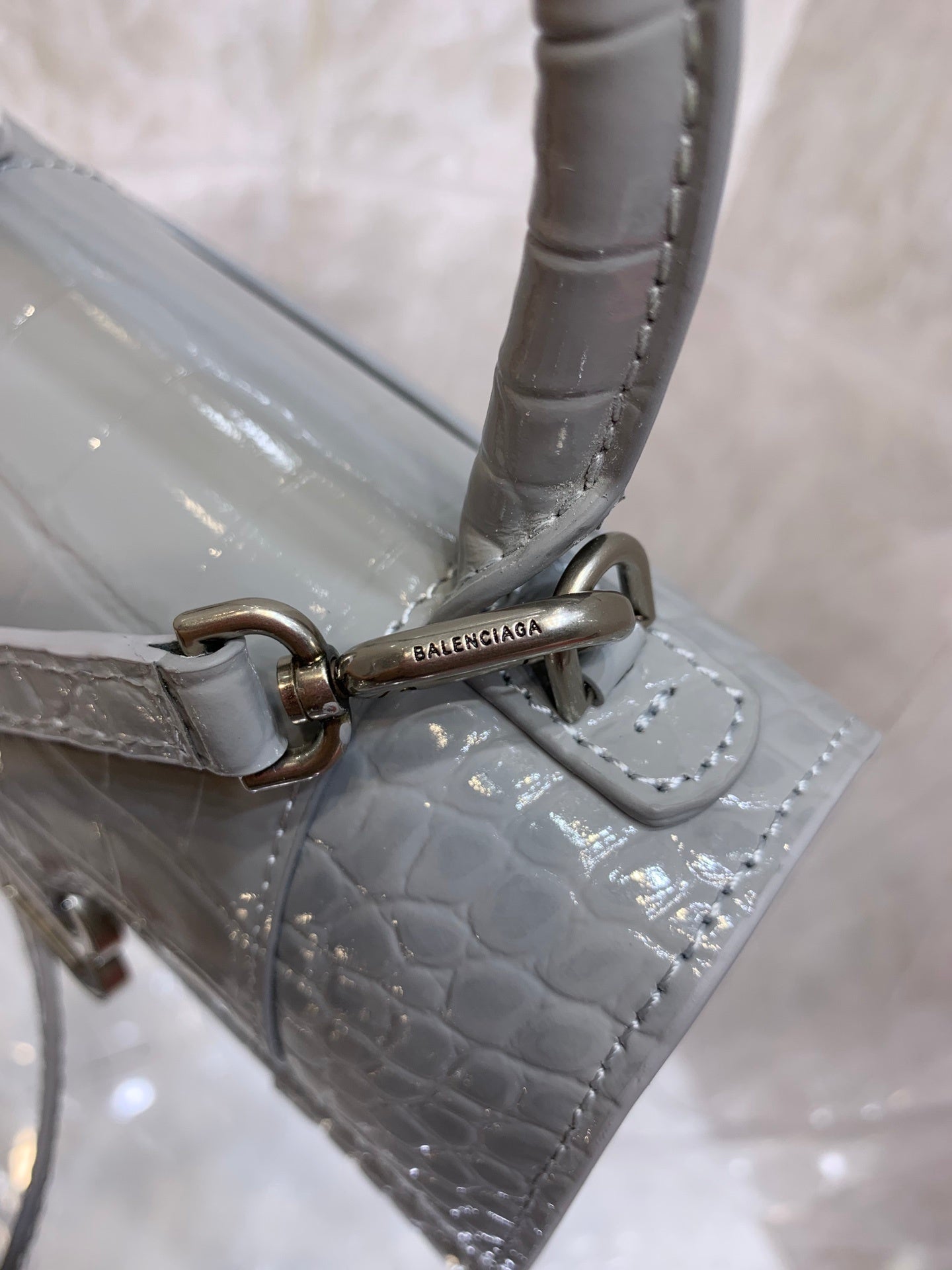 new-luxury-designer-bags-nm24070
