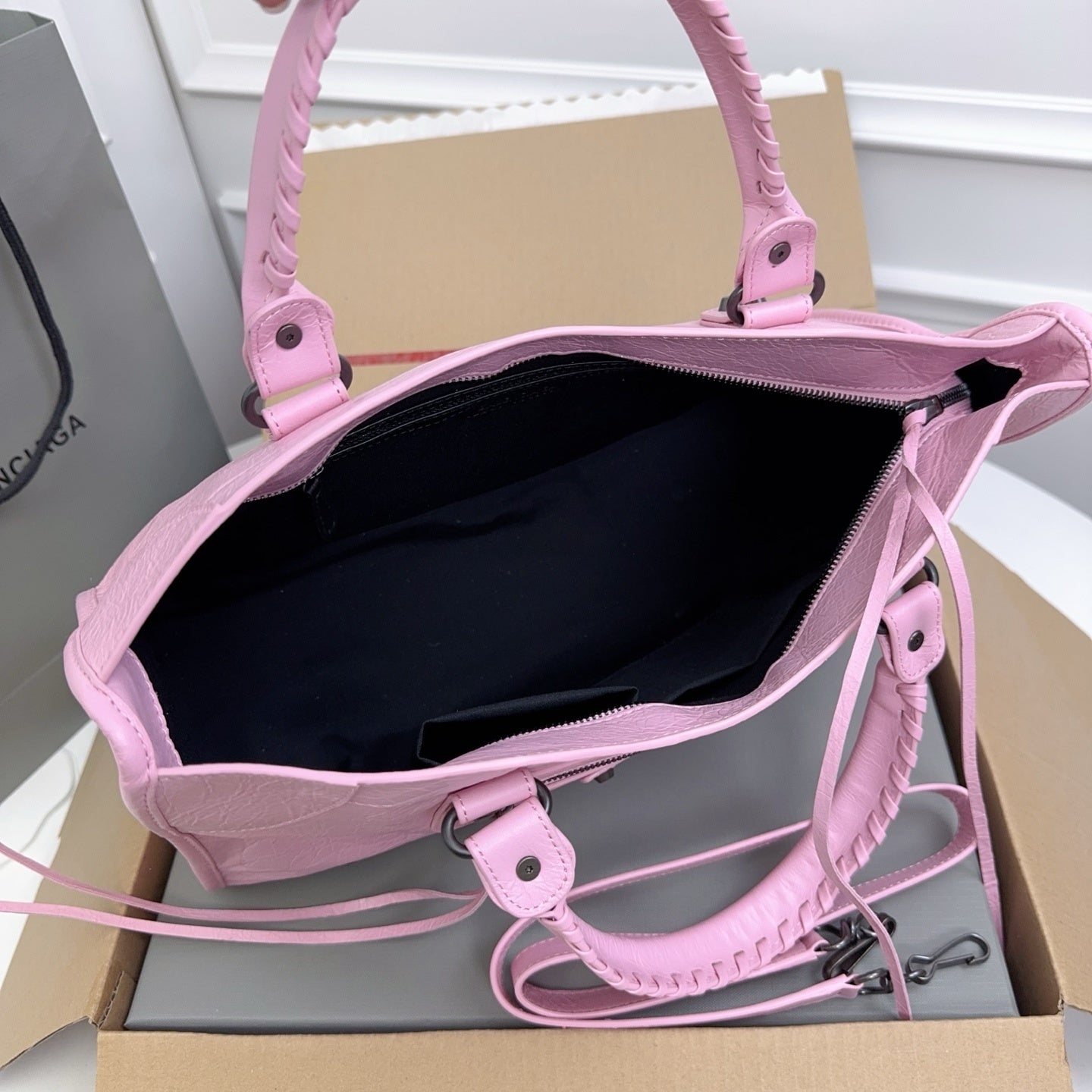 new-designer-premium-bags-nm23997