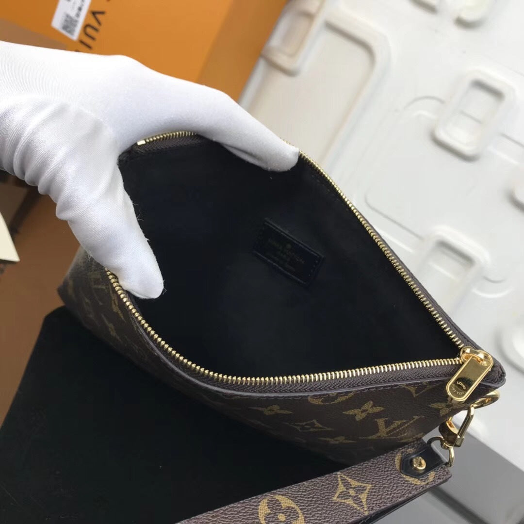 Dragons Bags - Premium Luxury Goods and Accessories - AFFORDABLE LUXURY BAGS - 3678
