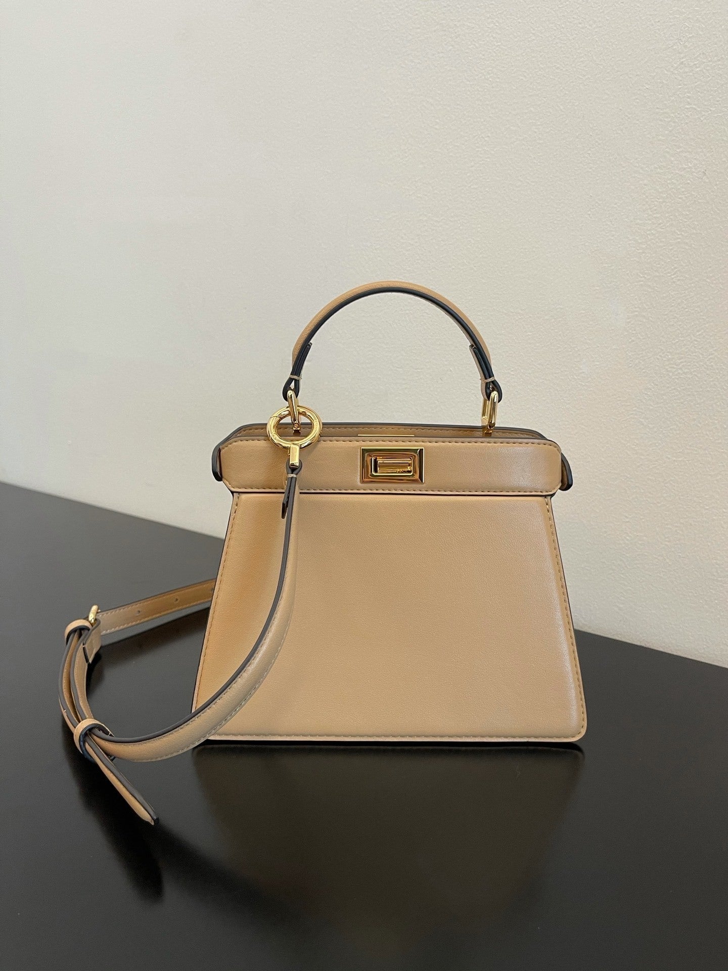Dragons Bags - DESIGNER BAGS FOR WOMEN - AFFORDABLE LUXURY BAGS - 19147