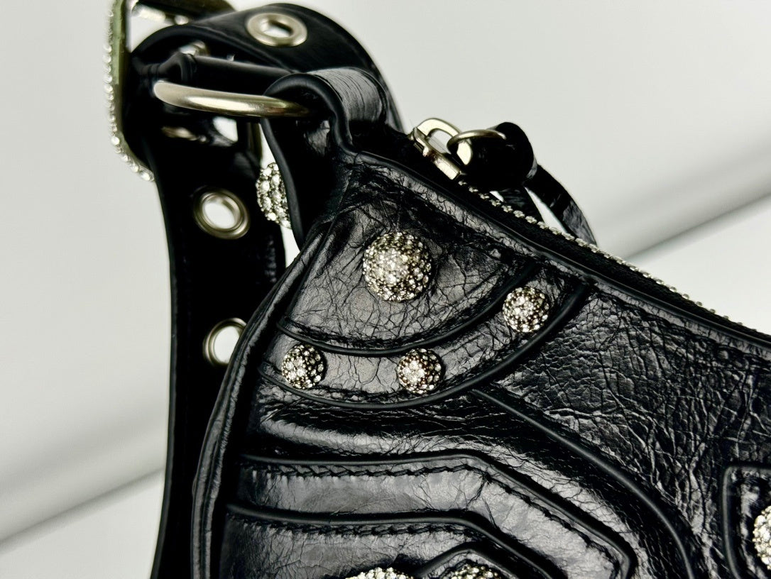 new-designer-premium-bags-nm24727