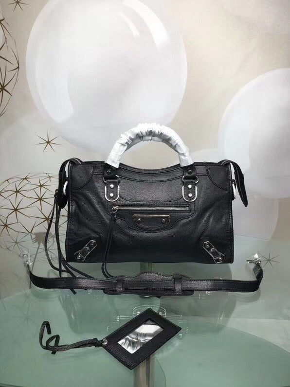 new-luxury-designer-bags-nm24744
