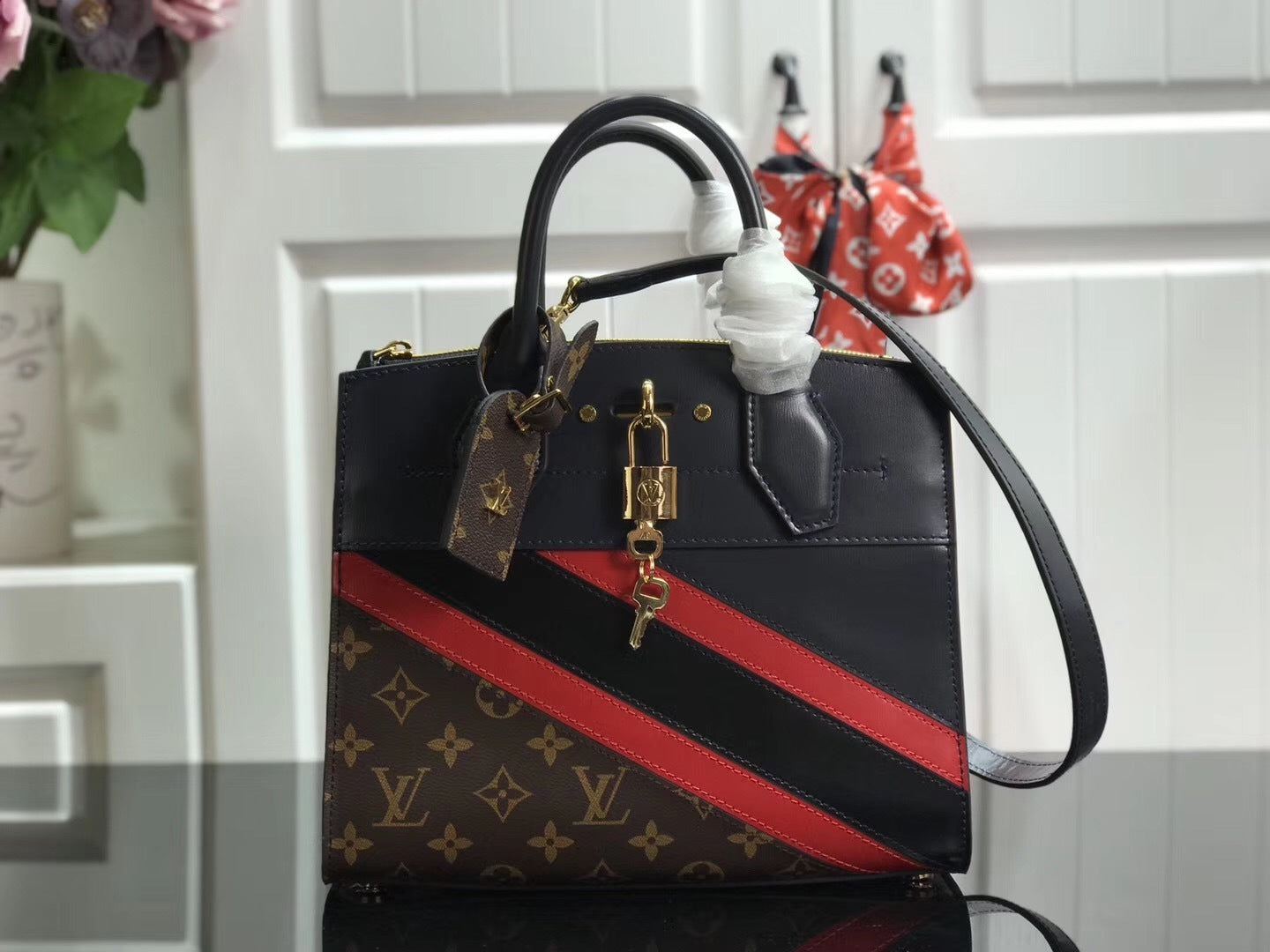 Dragons Bags - Best High-End Brands in One Place - AFFORDABLE LUXURY BAGS - 4081