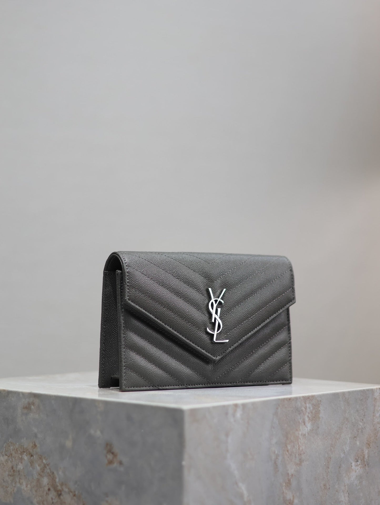 Dragons Bags - High-Quality Designer Products for You - AFFORDABLE LUXURY BAGS - 6003