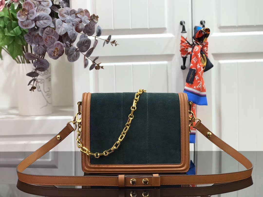 new-luxury-designer-bags-nm21963