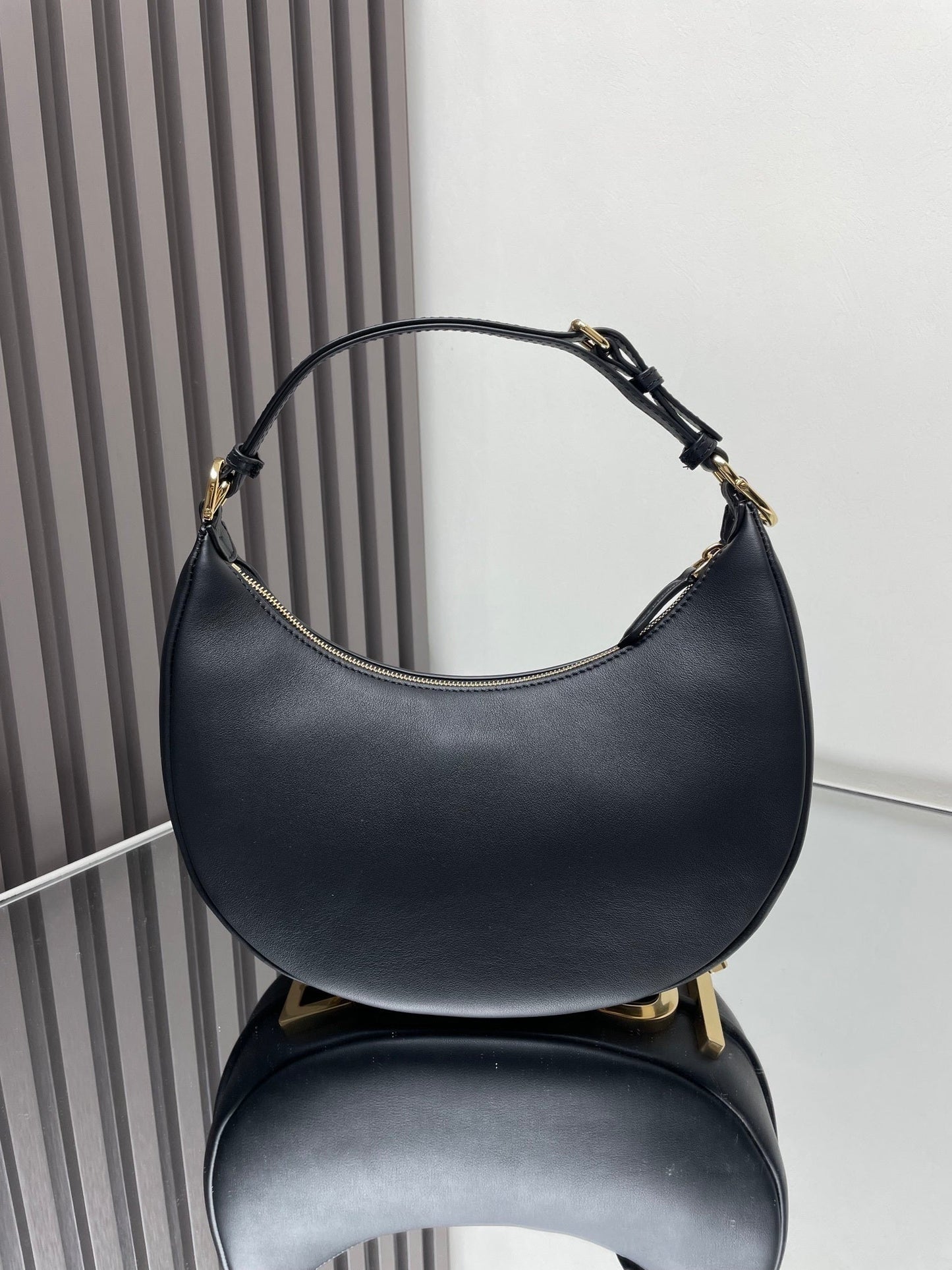 Dragons Bags - Best High-End Brands in One Place - AFFORDABLE LUXURY BAGS - 19156
