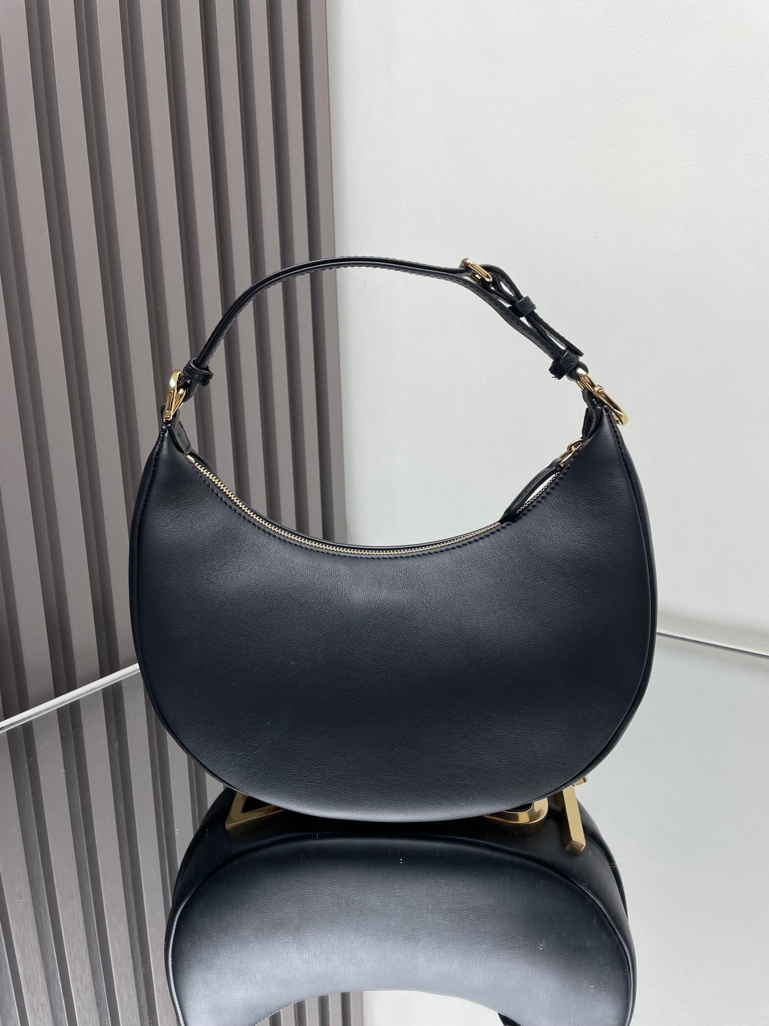 Dragons Bags - Best High-End Brands in One Place - AFFORDABLE LUXURY BAGS - 19156
