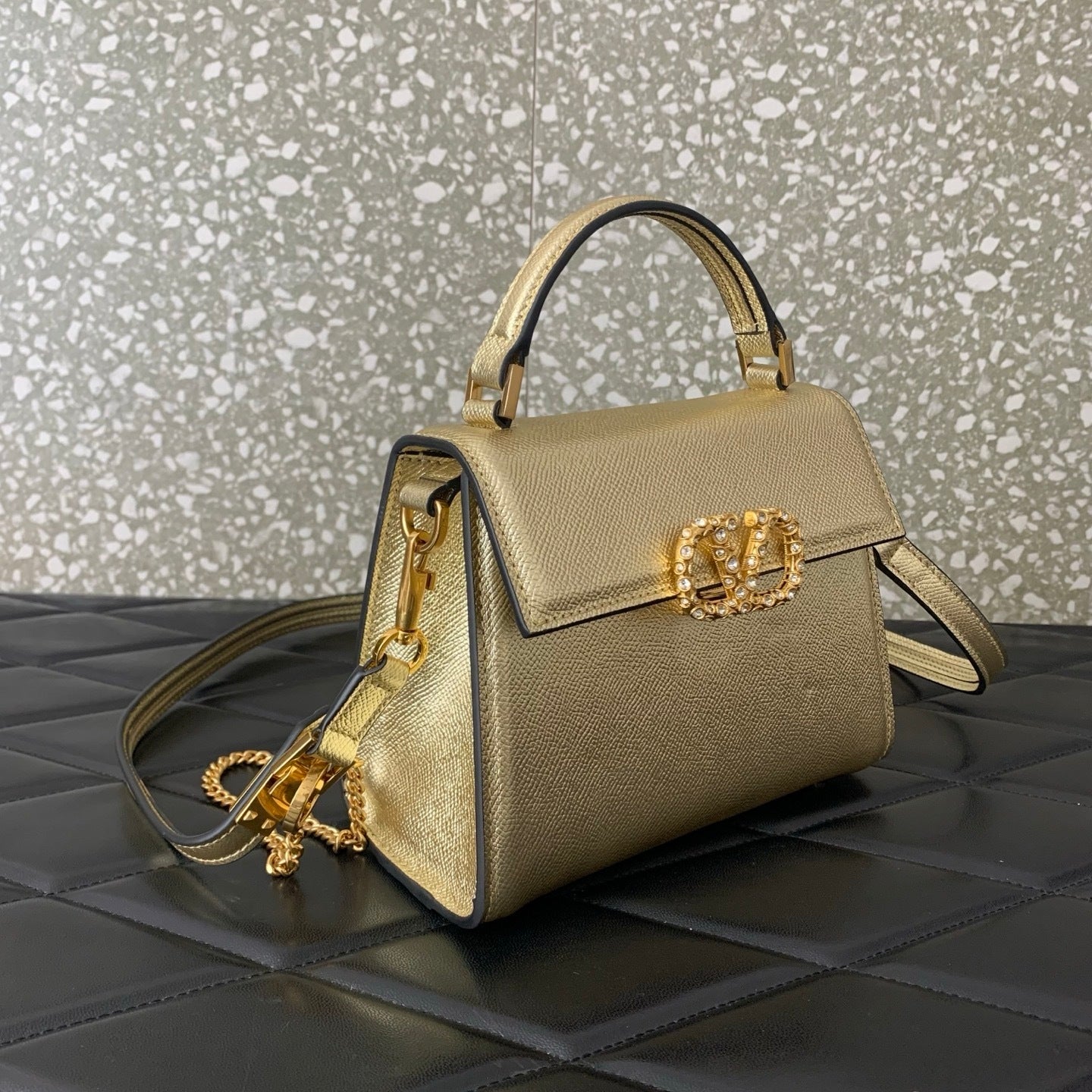 Dragons Bags - Best High-End Brands in One Place - AFFORDABLE LUXURY BAGS - 5505