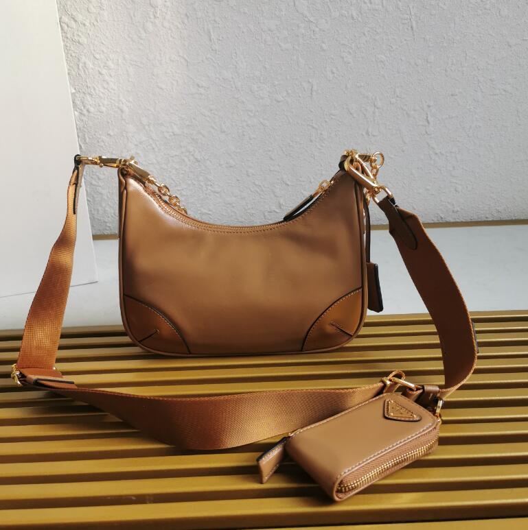Dragons Bags Bags

 - PD Bags - 012