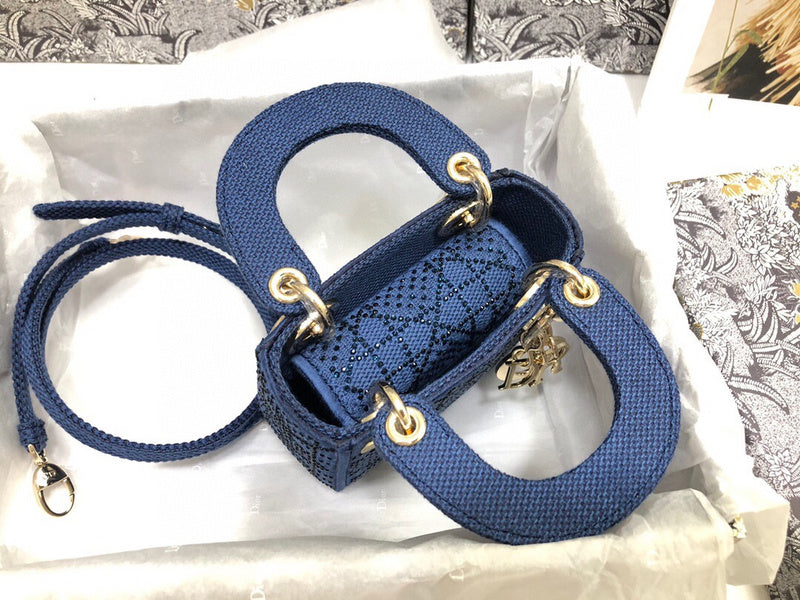 Dragons Bags Detail