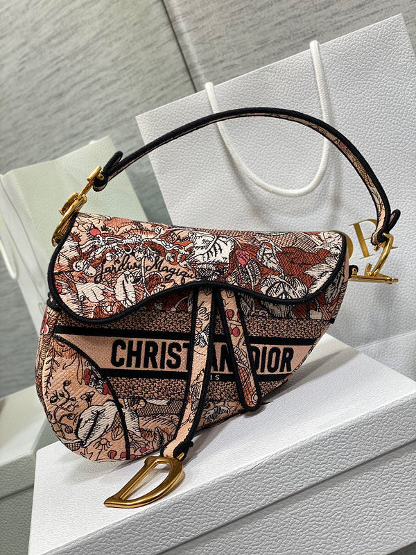 Dragons Bags Detail